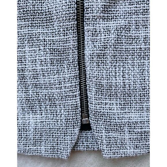 TOPSHOP Black & White Front Zipper Mini Skirt with Pockets, Size 8 - Picture 4 of 12